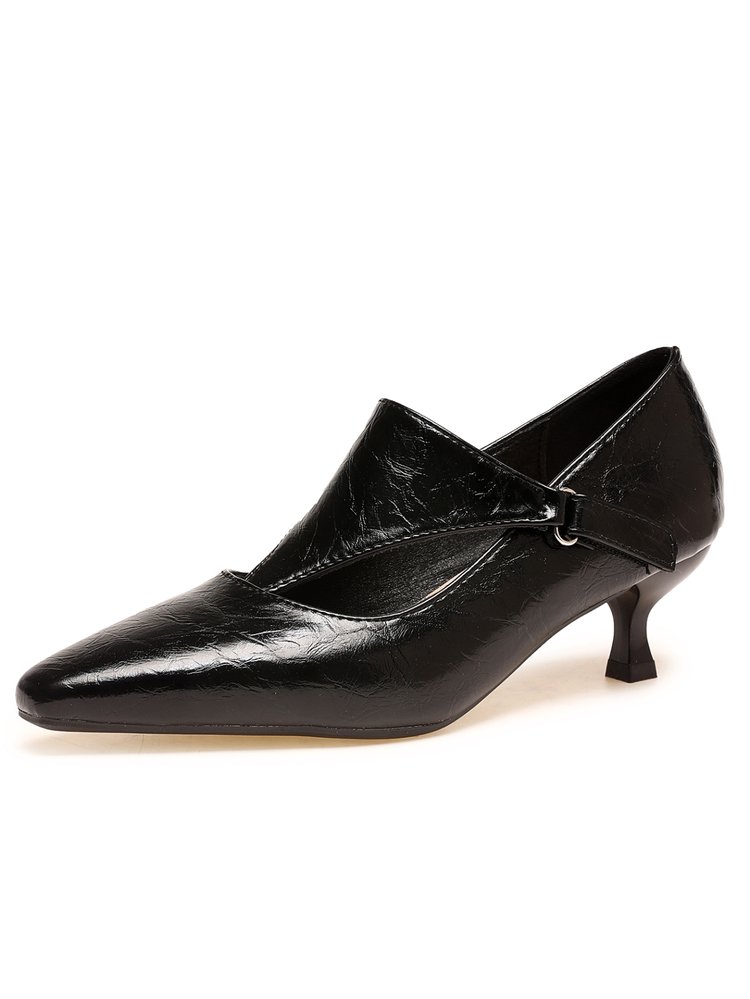 Donkere retro pumps met kitten - Home Office Size recensie en prijs